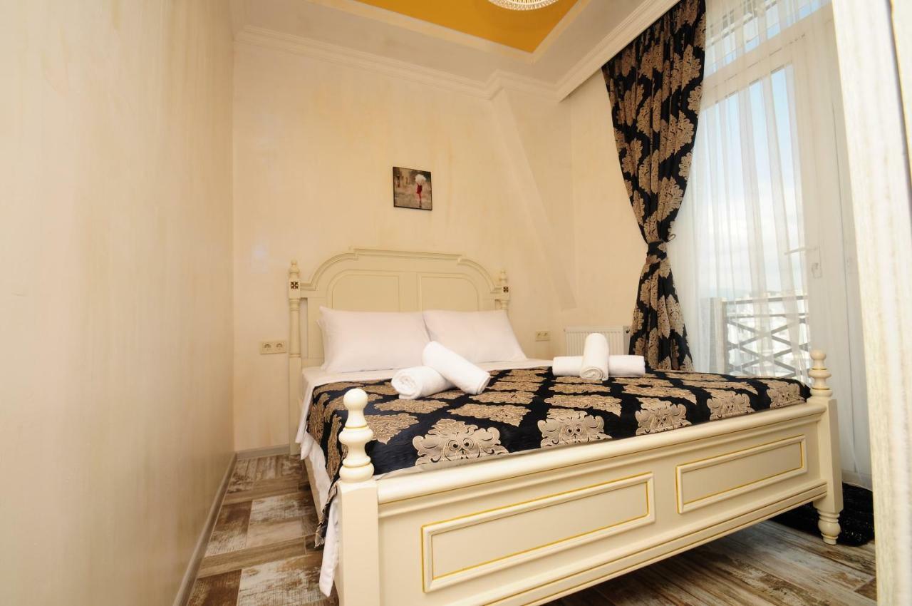 Apartment With A View Of The Trinity Holy Batumi